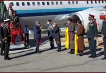 President Ram Nath Kovind visits Leh and offers prayers at Sindhu Ghat